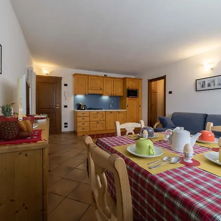Larice Bianco Apartahotel Campodolcino