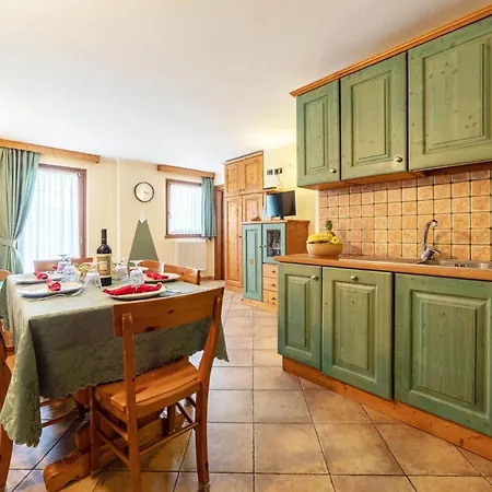 Larice Bianco Aparthotel Campodolcino